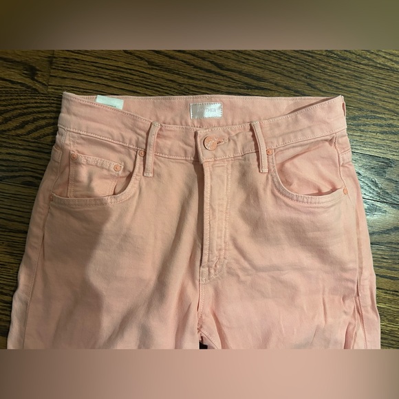 Mother Denim The Mid Rise Maven Ankle in Candlelight Peach, Size 25 - Picture 3 of 8